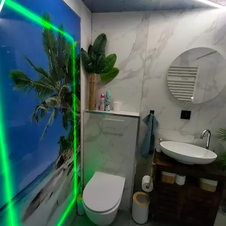 Malediwy W Centrum Bydgoszczy Z Jacuzzi Bydgoszcz